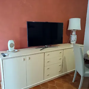 https://casa-degli-orti.it-romehotels.com